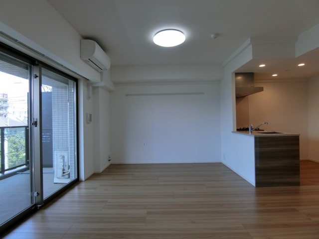 ※同仕様写真含む(居間)