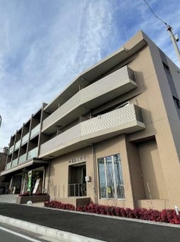 横浜市鶴見区馬場7丁目 【賃貸居住】マンション
