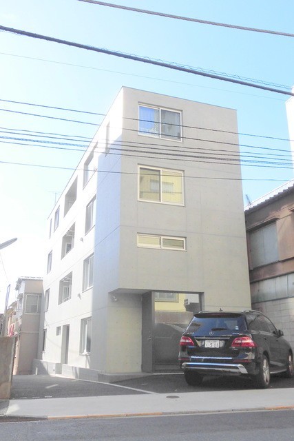 港区西麻布3丁目 【賃貸居住】マンション