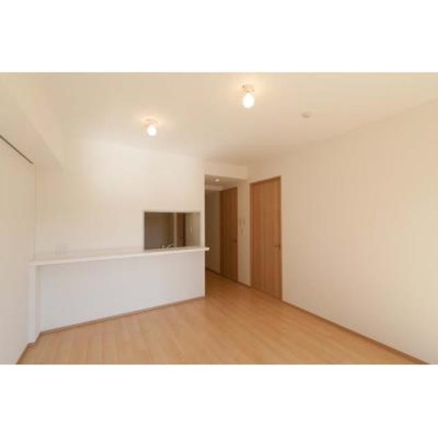 ※写真は同タイプ住戸です。(居間)