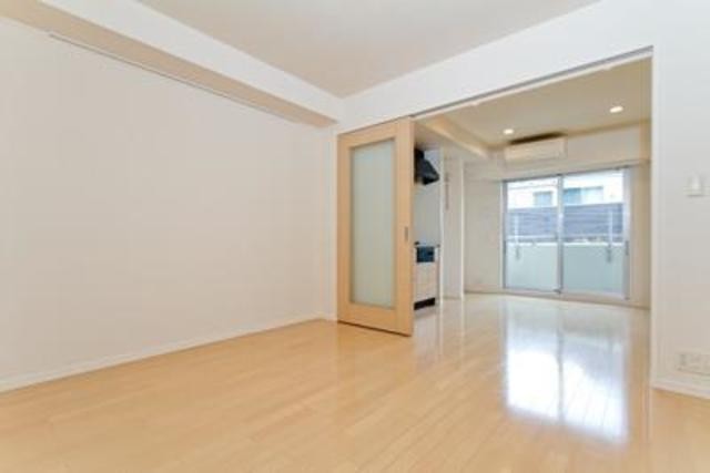 ※写真は同タイプ住戸です。(居間)
