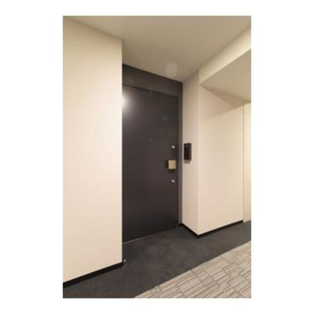 ※写真は同タイプ住戸です。(玄関)