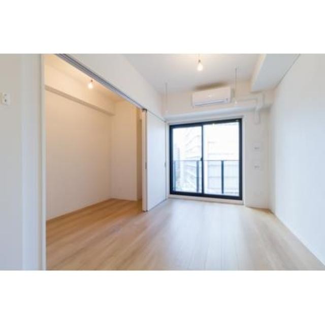 ※写真は同タイプ住戸です。(居間)