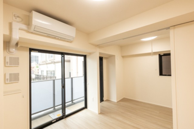※写真は同タイプ住戸です。(居間)