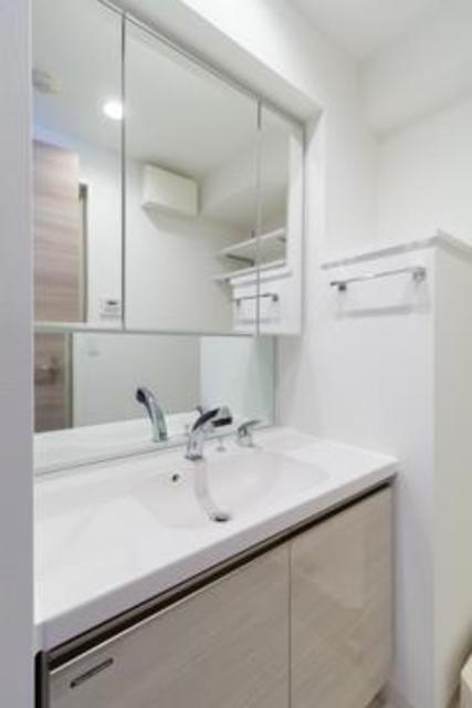 ※写真は同タイプ住戸です。(内装)