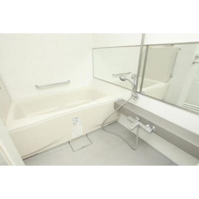 ※写真は同タイプ住戸です。(風呂)