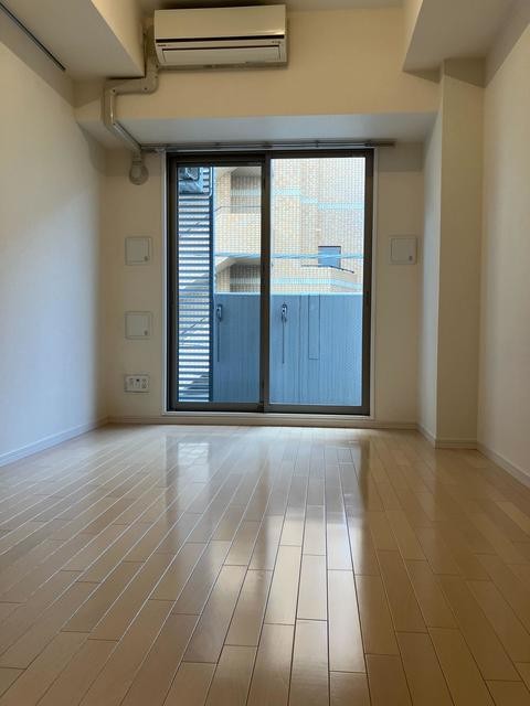 ※写真は同タイプ住戸です。(居間)