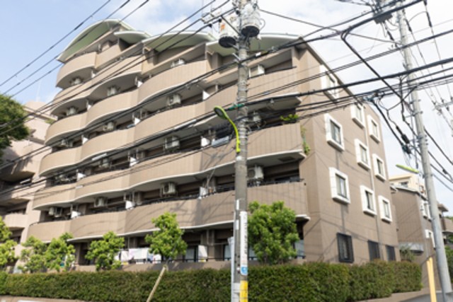 世田谷区給田3丁目 【賃貸居住】マンション