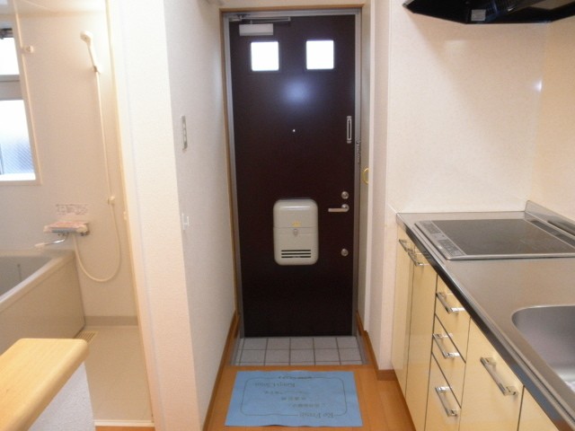 (玄関)
