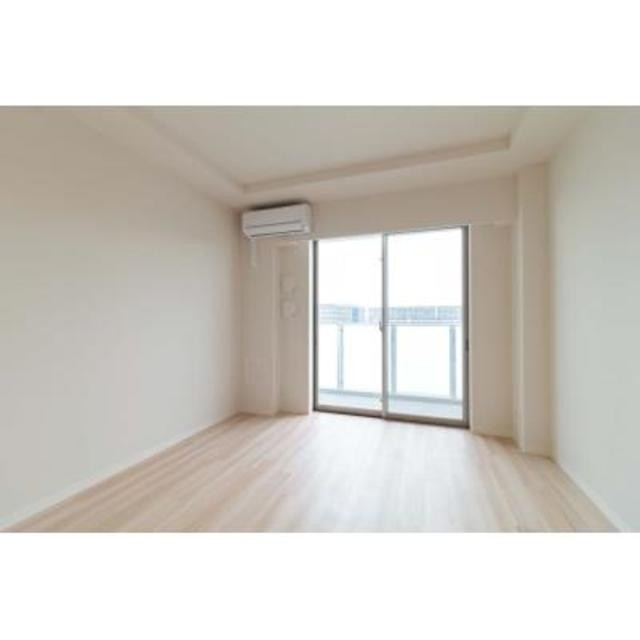 ※写真は同タイプ住戸です。(居間)