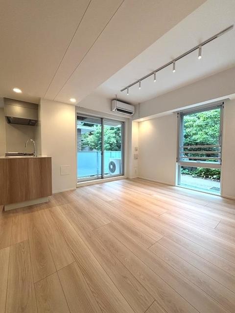 ※写真は同タイプ住戸です。(居間)