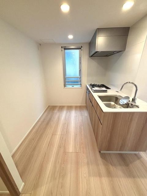 ※写真は同タイプ住戸です。(キッチン)