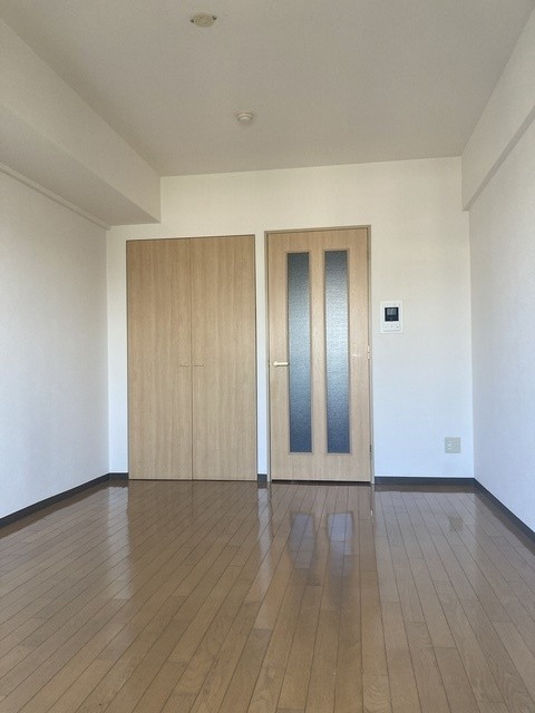 (居間)