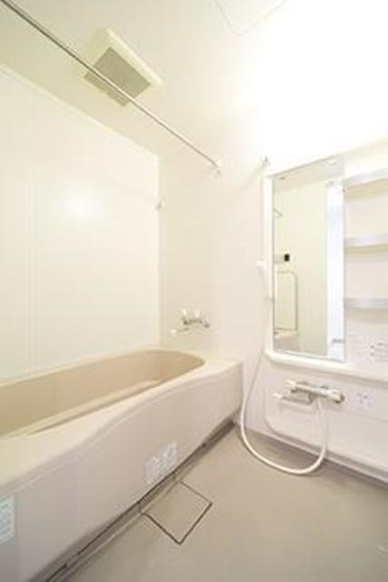 ※写真は同タイプ住戸です。(風呂)