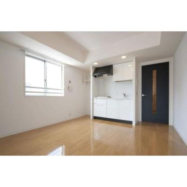 ※写真は同タイプ住戸です。(居間)