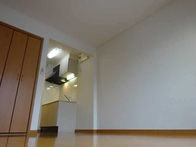 (居間)