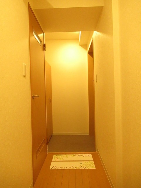 (玄関)