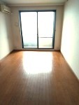 ※同仕様写真を含む(居間)