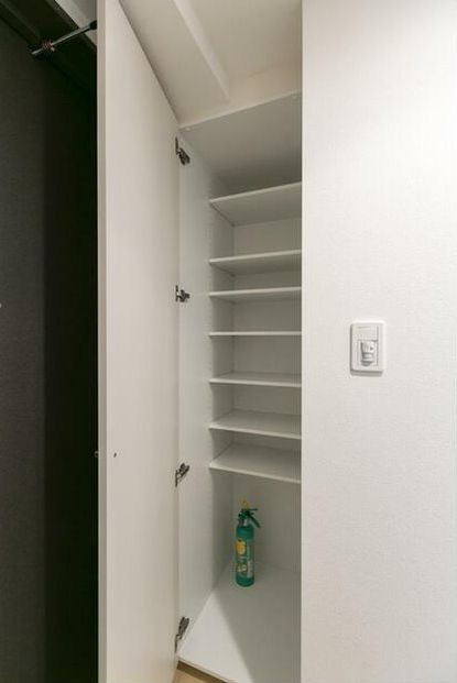 ※同仕様写真(内装)