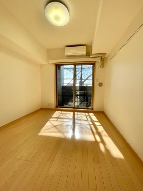 ※同仕様写真含む(居間)