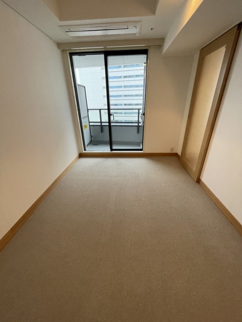 (居間)