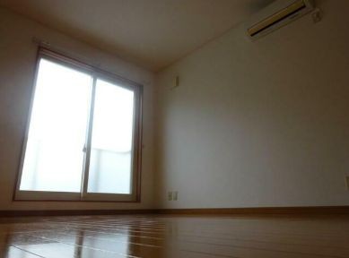 (居間)
