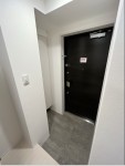 ※同仕様写真を含む(玄関)