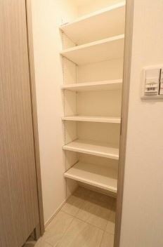 (玄関)