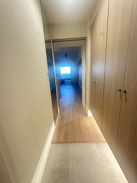 (玄関)