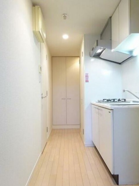 (玄関)