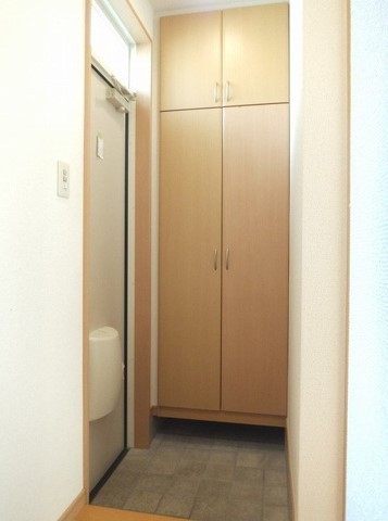 (玄関)