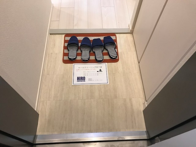 (玄関)