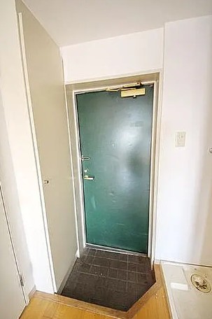 ※同仕様写真含む(玄関)