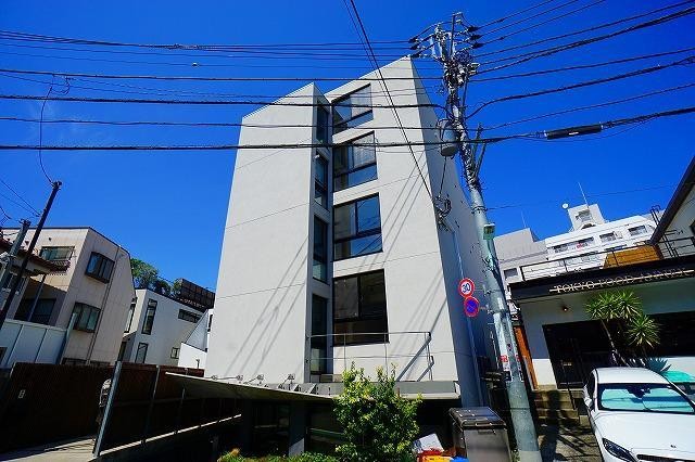 目黒区東山1丁目 【賃貸居住】マンション