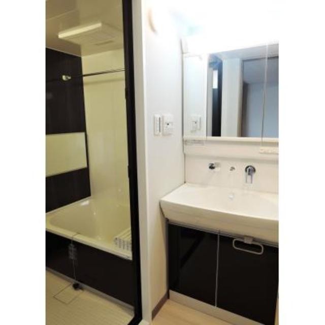 ※写真は同タイプ住戸です。(内装)