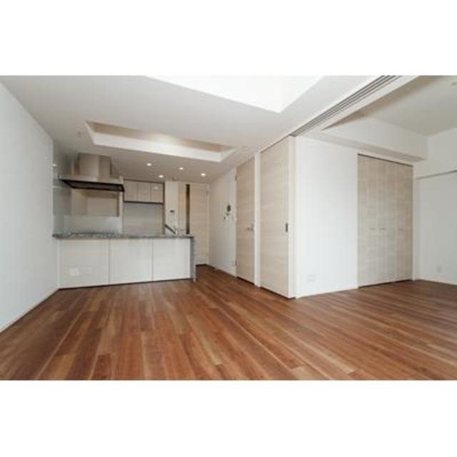 ※写真は同タイプ住戸です。(居間)