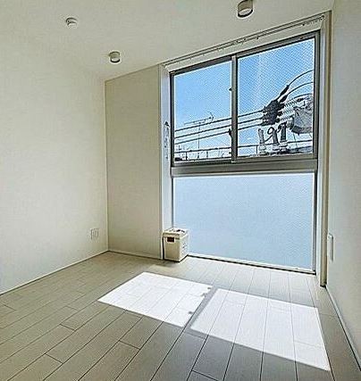 ※同仕様写真を含む(居間)