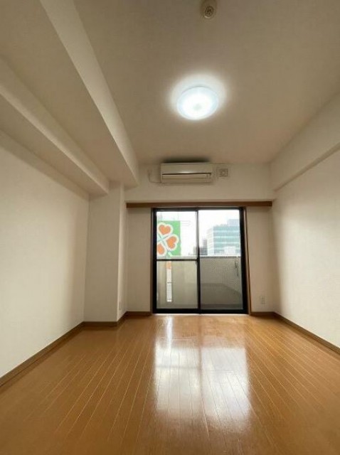 (居間)