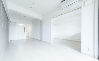 (居間)