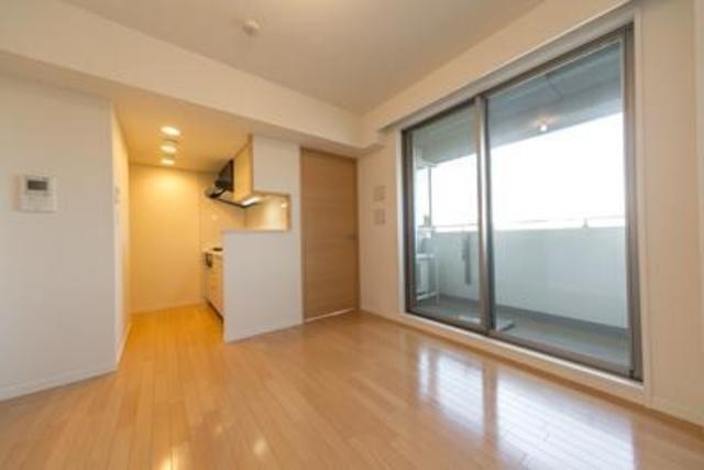 ※写真は同タイプ住戸です。(居間)
