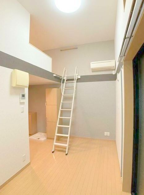 ※同仕様写真を含む(内装)