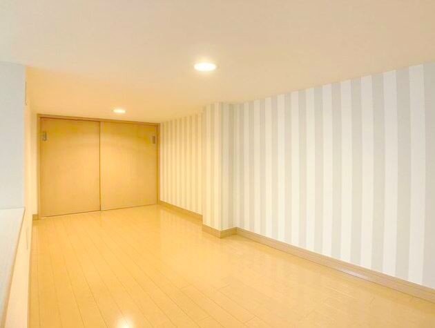 ※同仕様写真を含む(居間)