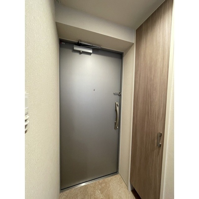 (玄関)