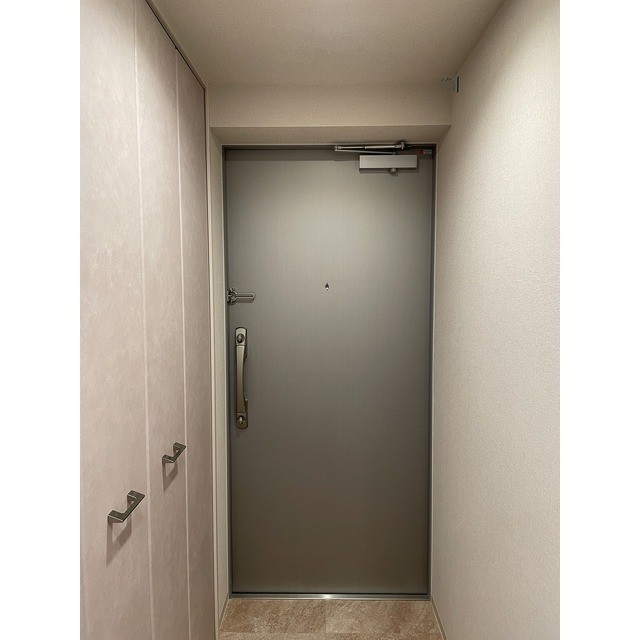 (玄関)