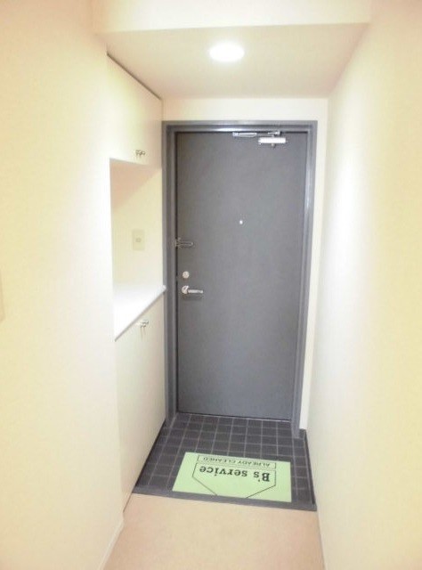 ※同仕様写真含む(玄関)
