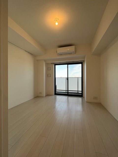 ※写真は同タイプ住戸です。(居間)