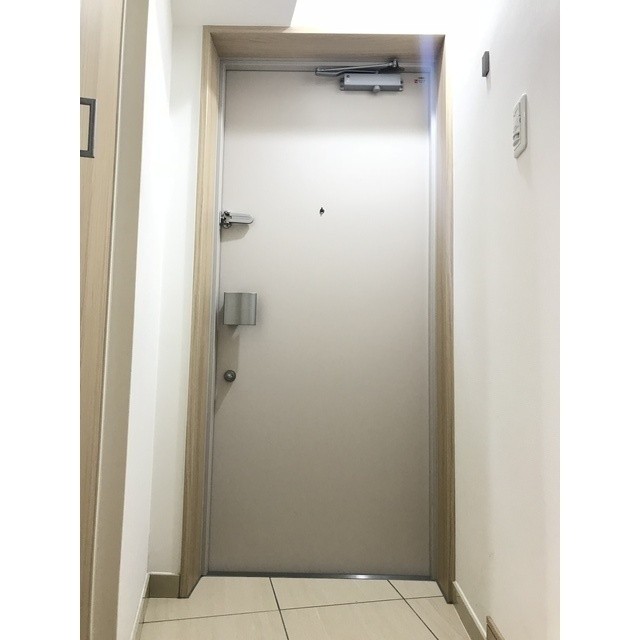 (玄関)