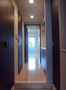 同タイプ仕様住戸(玄関)