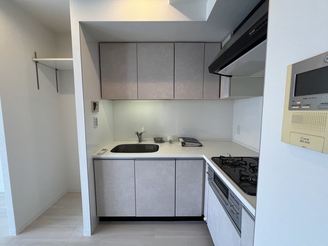 ※写真は同タイプ住戸です。(キッチン)
