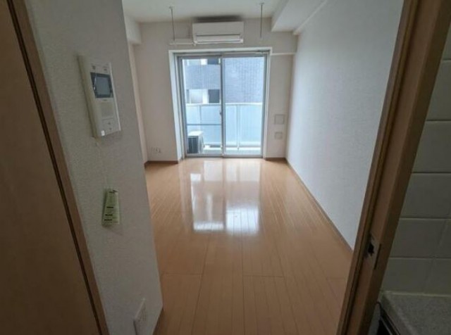 (居間)